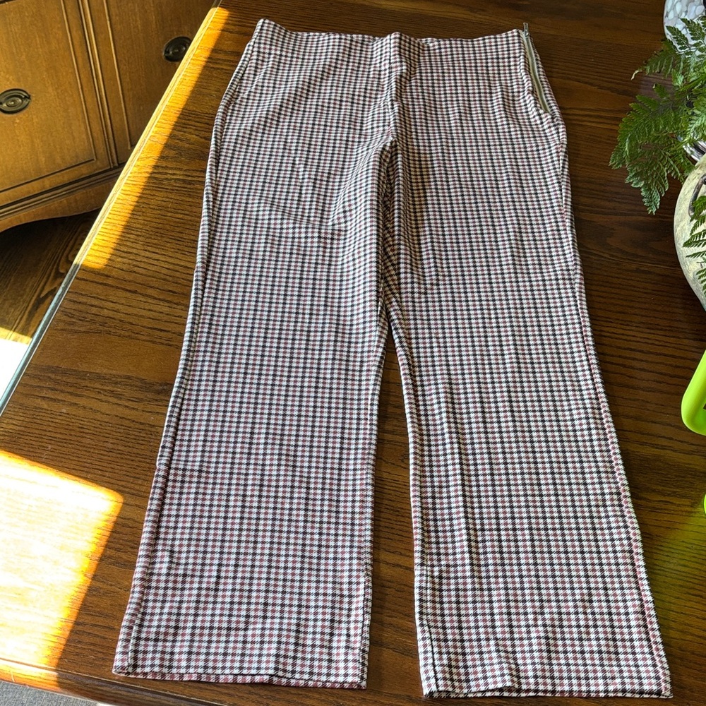 Ecru Prince Cropped Flare Leg Pant Rose Check Size M Style 1081PR